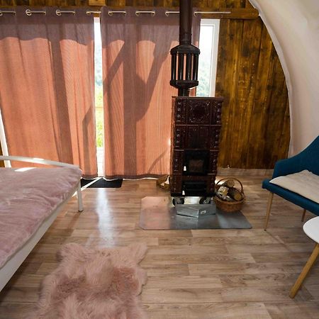 Sunrise Glamping Retreat 호텔 Galesu 객실 사진
