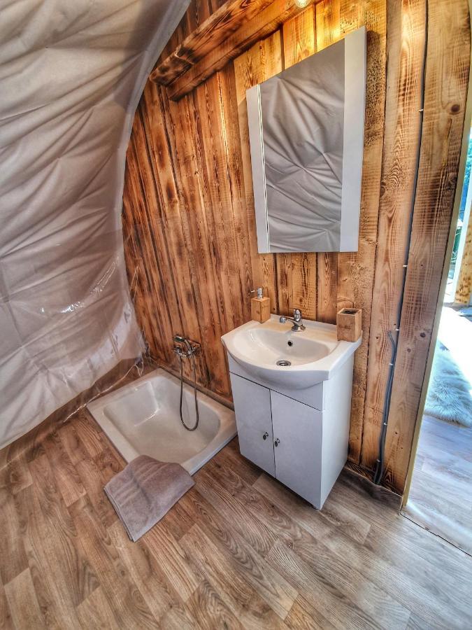 Sunrise Glamping Retreat 호텔 Galesu 객실 사진