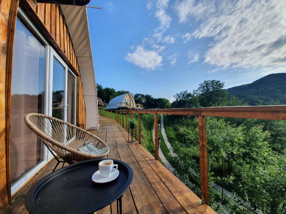 Sunrise Glamping Retreat 호텔 Galesu 외부 사진
