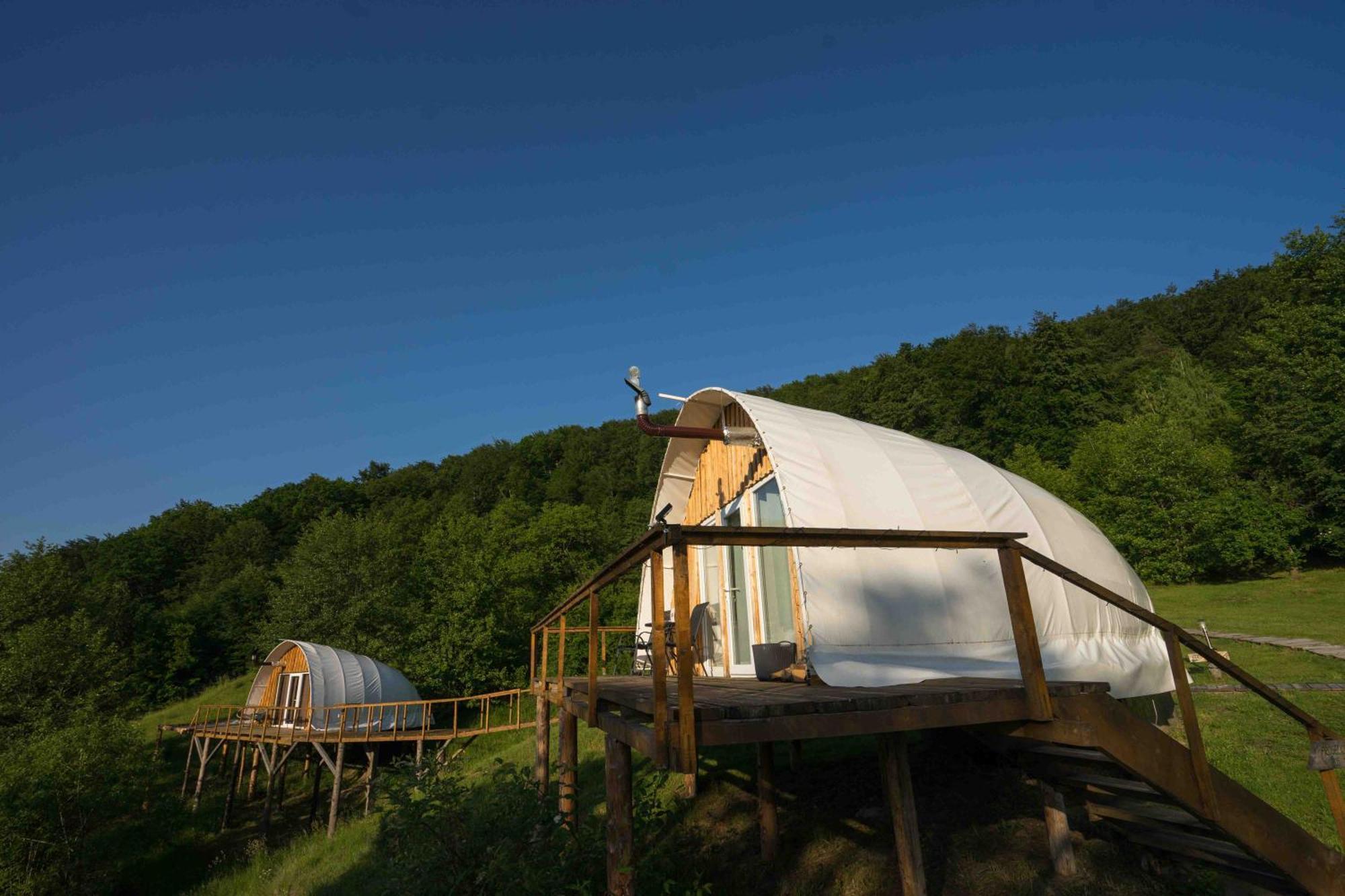 Sunrise Glamping Retreat 호텔 Galesu 객실 사진