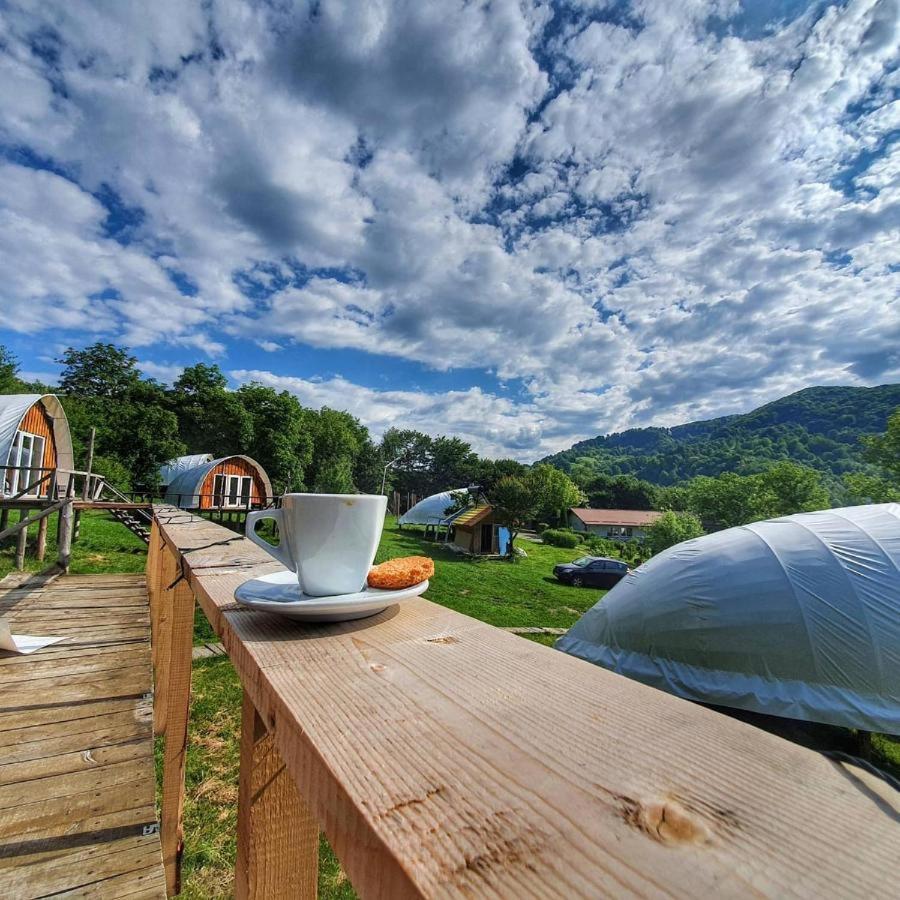 Sunrise Glamping Retreat 호텔 Galesu 외부 사진