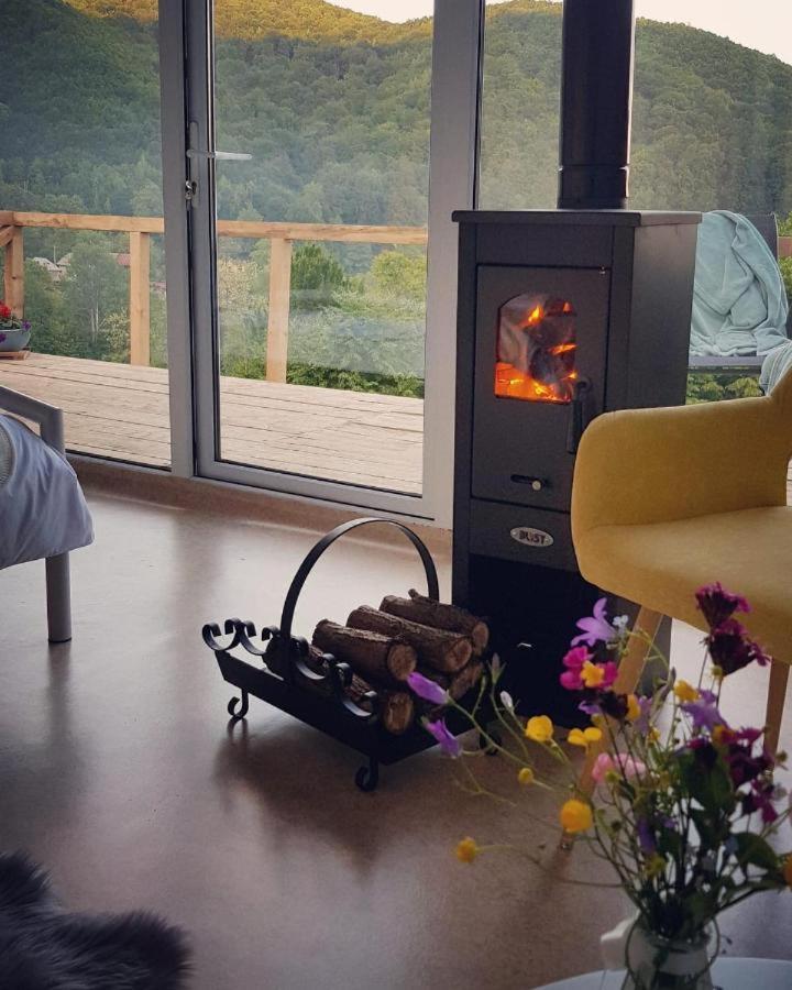 Sunrise Glamping Retreat 호텔 Galesu 외부 사진